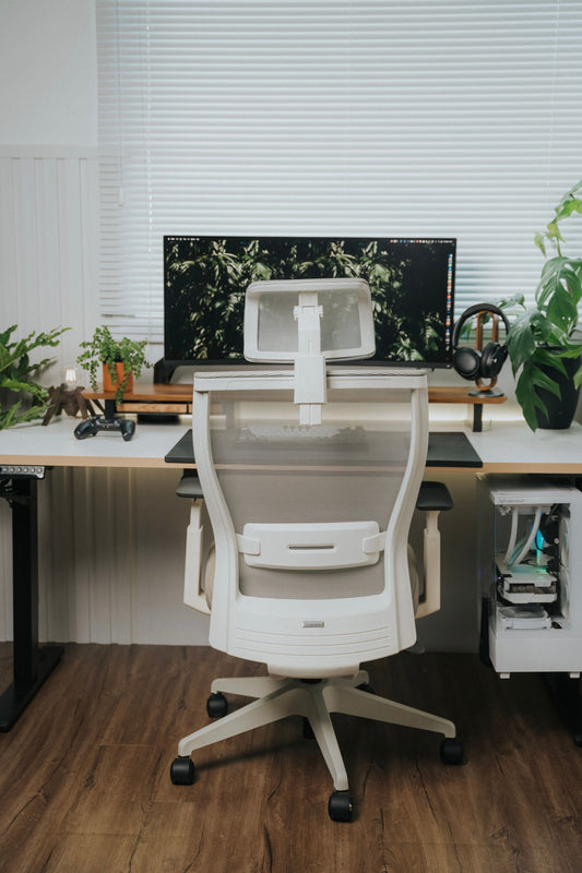 chaise de bureau ergonomique blanche