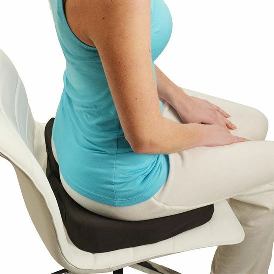 Coussin ergonomique siège blanc bureau dos droit