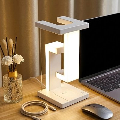 Lampe de bureau design contemporain ordianteur télétravail