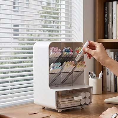 Organisateur de bureau blanc crayons feutres papier 