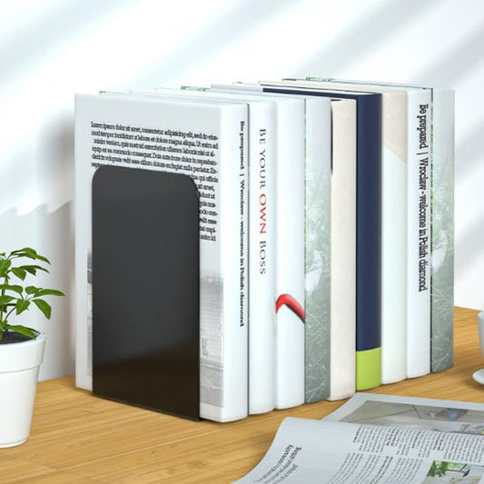 Serre livres collections sur bureau papier