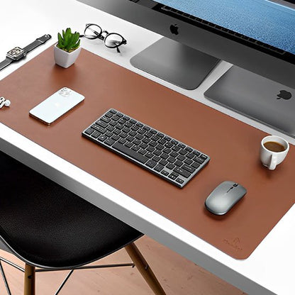 Sous main bureau télétravail organisé moderne